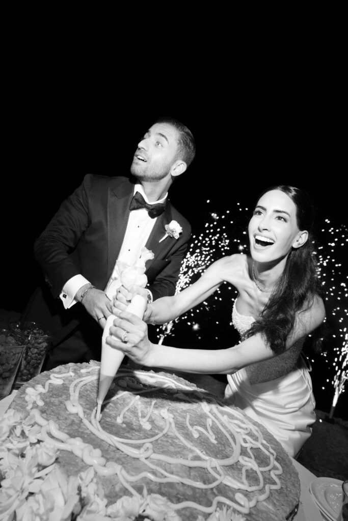 Hochzeitsfotograf finden: moderne Hochzeitsfotos mit klarer Ästhetik